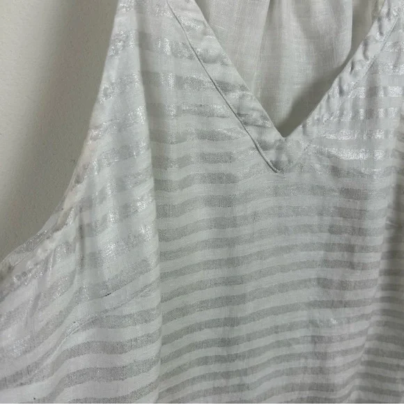 St. Tropez West 100% Linen Women's white and silver metallic linen v-neck tank - Picture 4 of 8